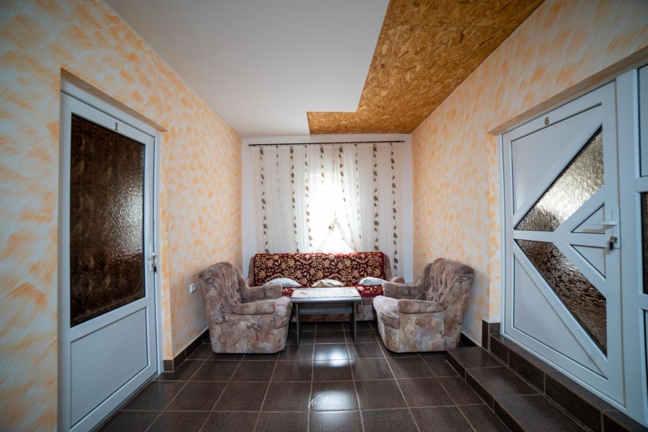 Casa Cosmina Arieseniヴィラ エクステリア 写真